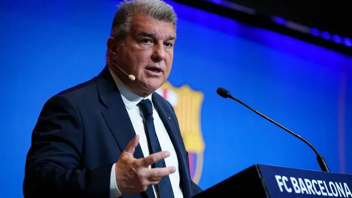 Bayern Monaco, che attacco al Barcellona: “Hanno 1,2 miliardi di debiti, eppure…”