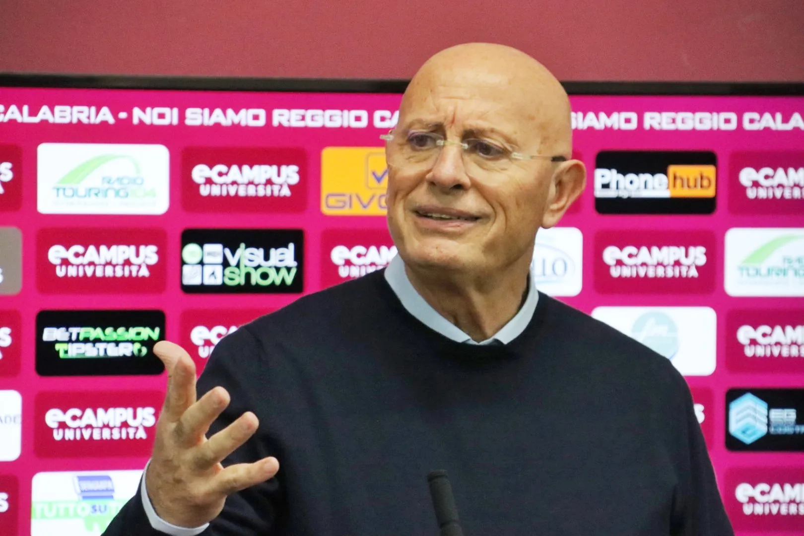 Bufera Reggina, Ballarino: “Ho chiesto rescissione ai giocatori, squadra ridicola”