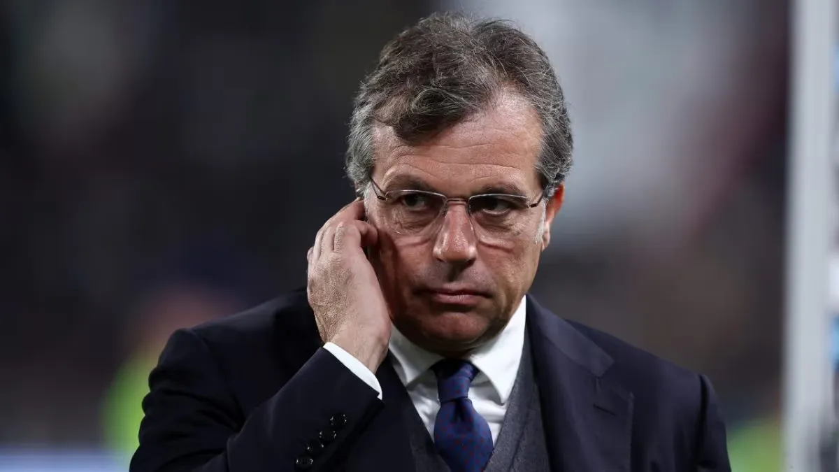 Juve, a testa bassa sul mercato: piace un difensore che è già stato in bianconero. Su Vlahovic…