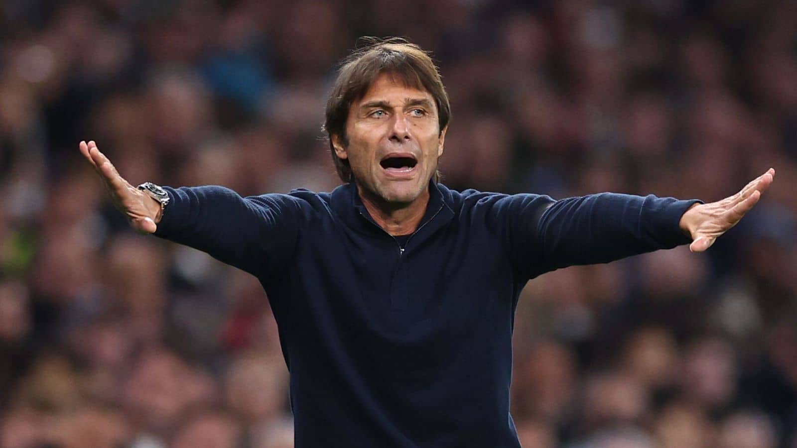 'Se resta Conte, andiamo via'. Svelati i due giocatori che avrebbero spinto per l'esonero