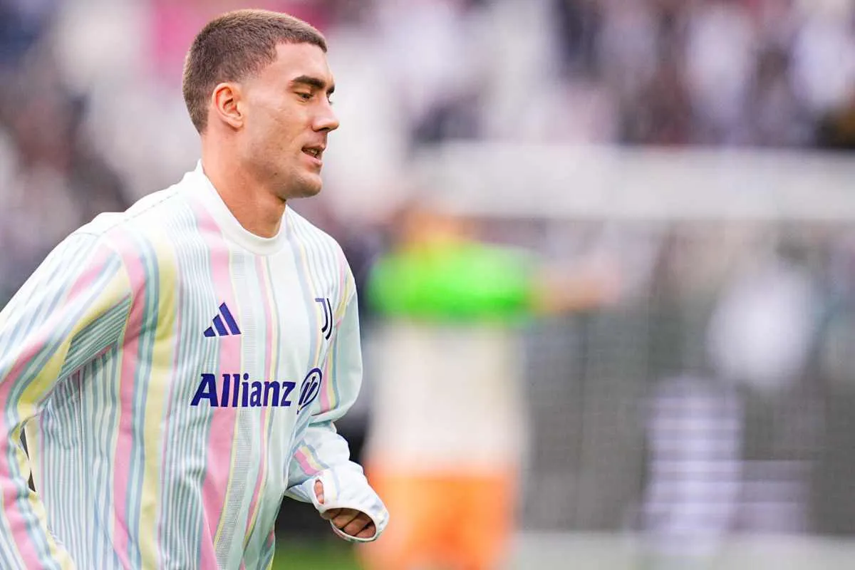 Calciomercato Juve, su Vlahovic piomba una big europea