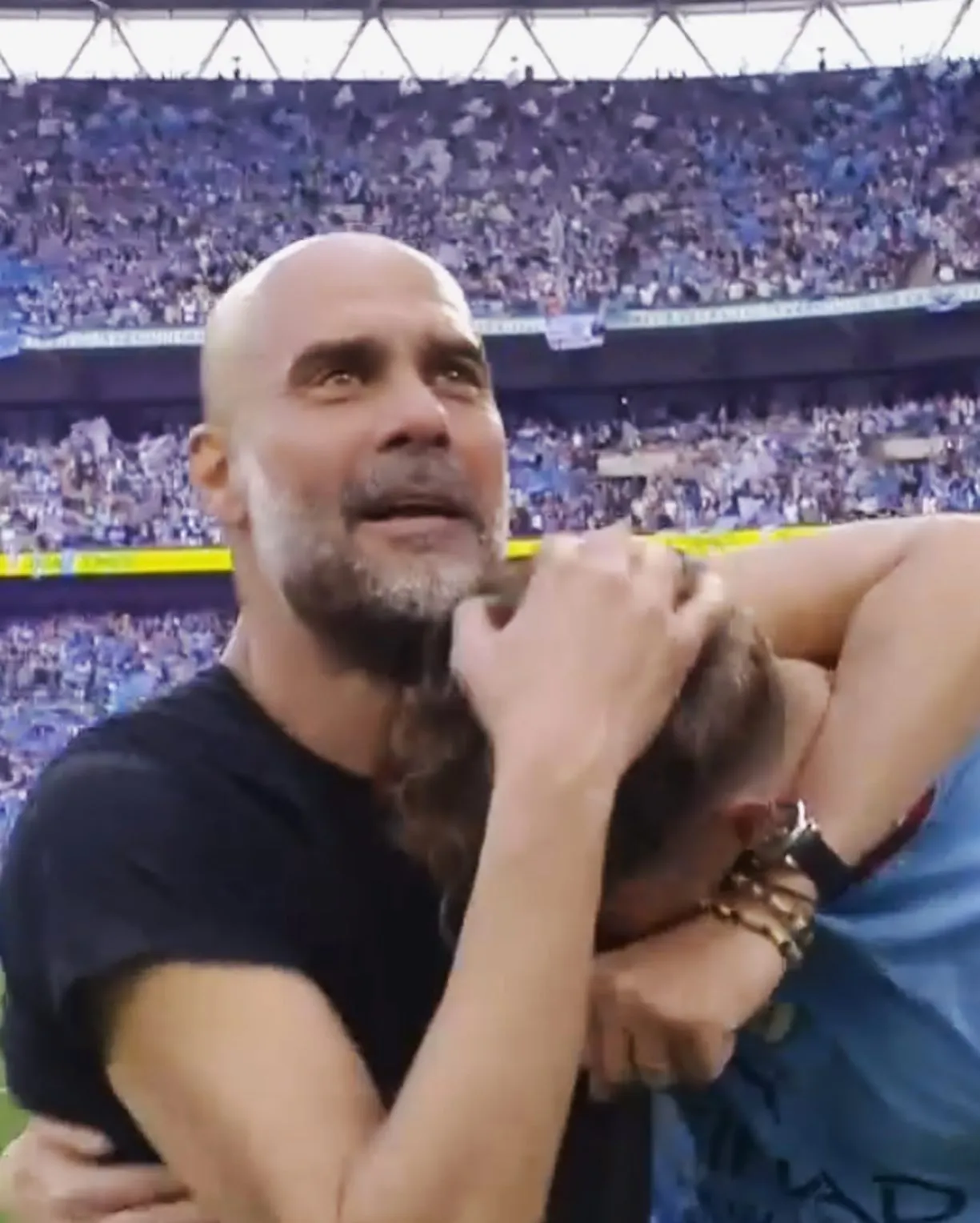 Guardiola in lacrime per il secondo titolo: “Adesso l’Europa, sarà la partita più…”