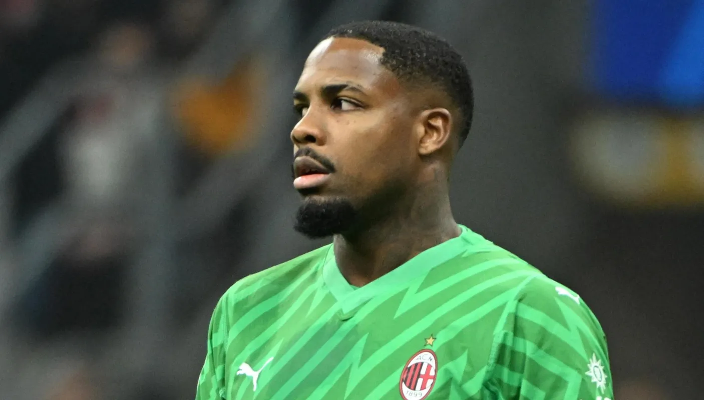 Milan, Theo e Maignan in vendita? C'è un top club in agguato...