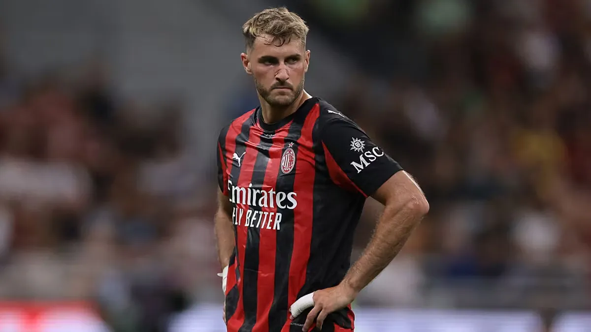 Mercato Milan, Gimenez rischia il taglio a gennaio: la situazione