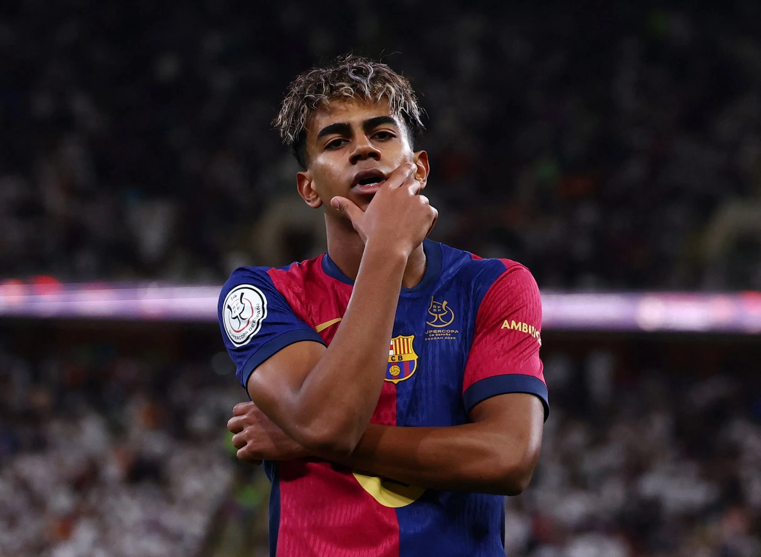 Yamal, niente più autografi gratuiti: venderà prodotti ufficiali firmati