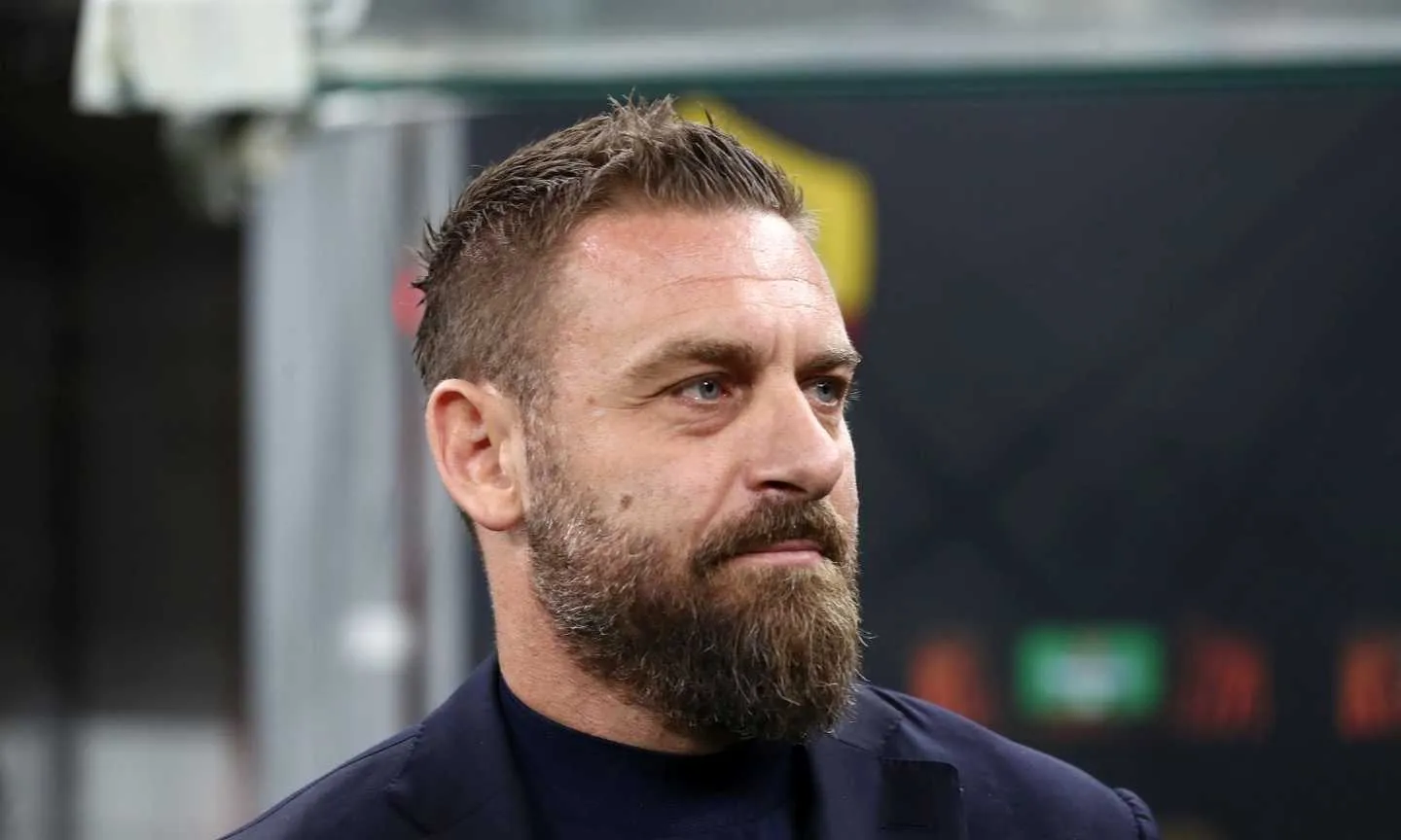 De Rossi ai giornalisti: “Il risultato offusca le analisi delle partite, a volte non si hanno gli strumenti…”