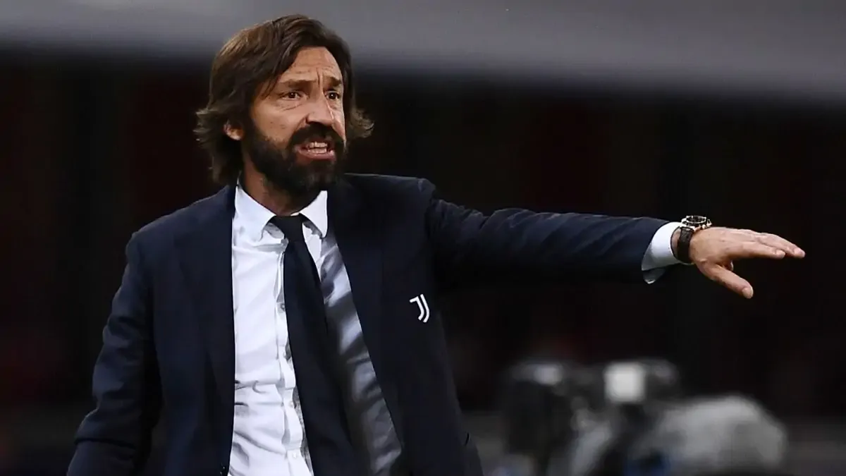 Sampdoria, scontro tra Pirlo e un tifoso: 'Quando allenavi la Juventus, Ronaldo...'