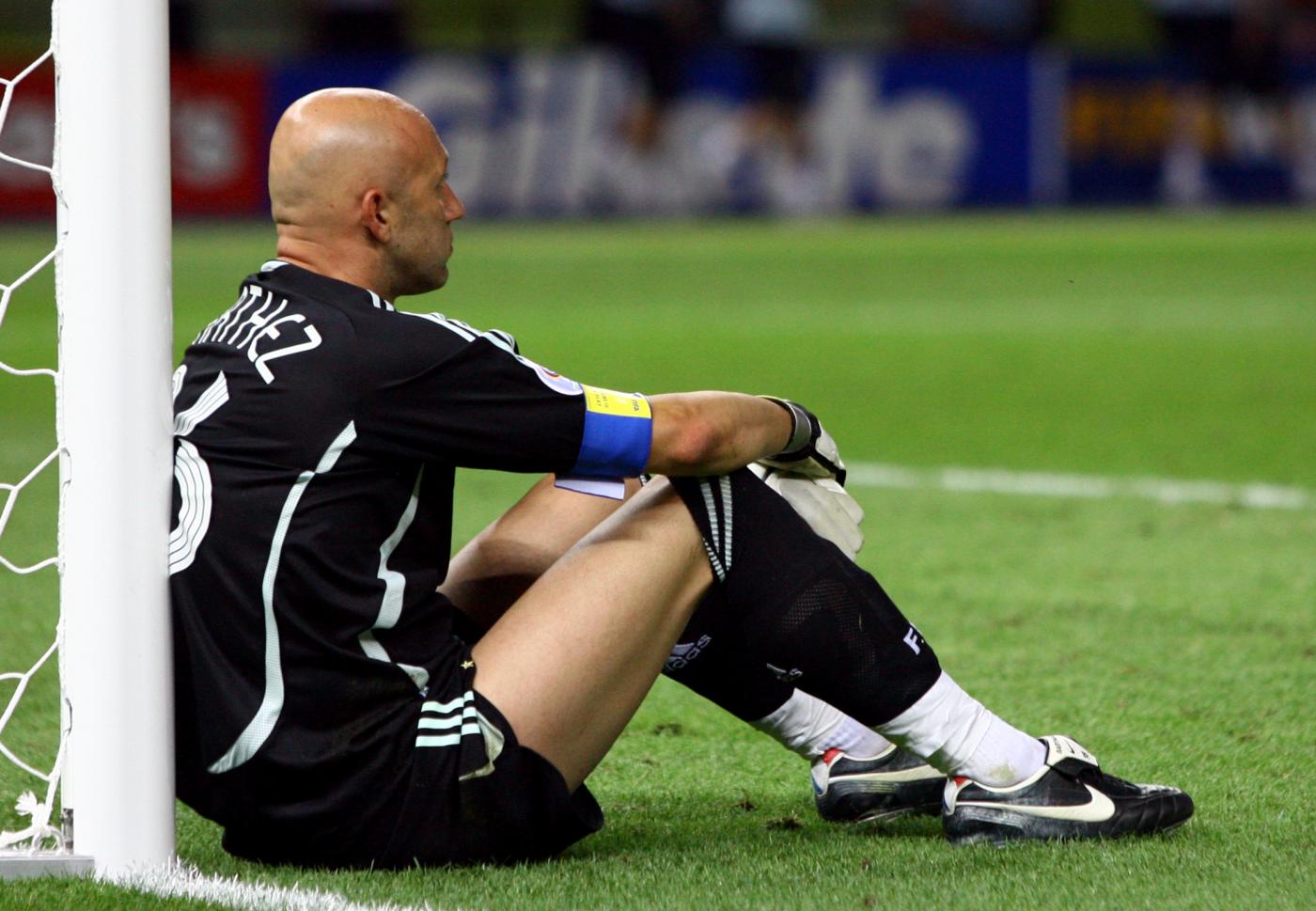 Barthez mette Donnarumma nel mirino: “Vi dico cosa non va di Gigio. Mentre Maignan deve ancora…”