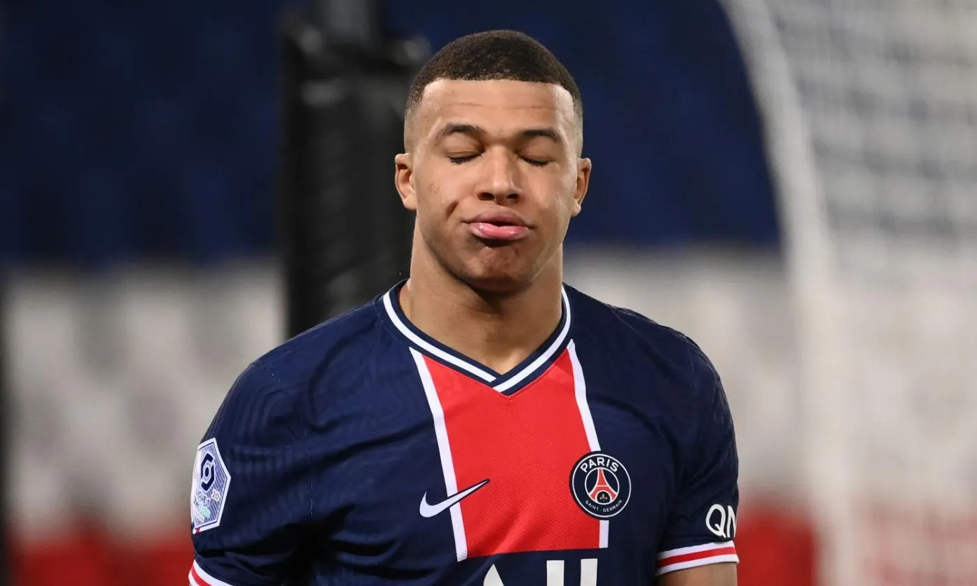 Un ex campione del Mondo tuona: “Mbappé deve lasciare il PSG subito, se vuole…”