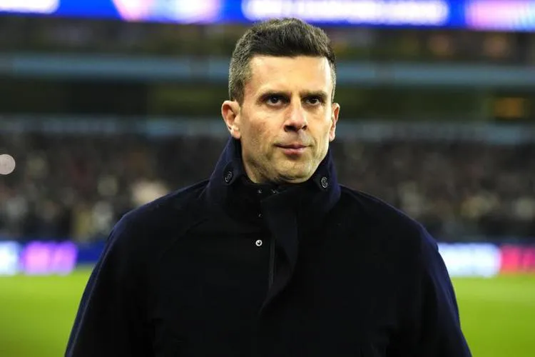 Napoli – Juve: Motta studia la mossa per sorprendere Conte