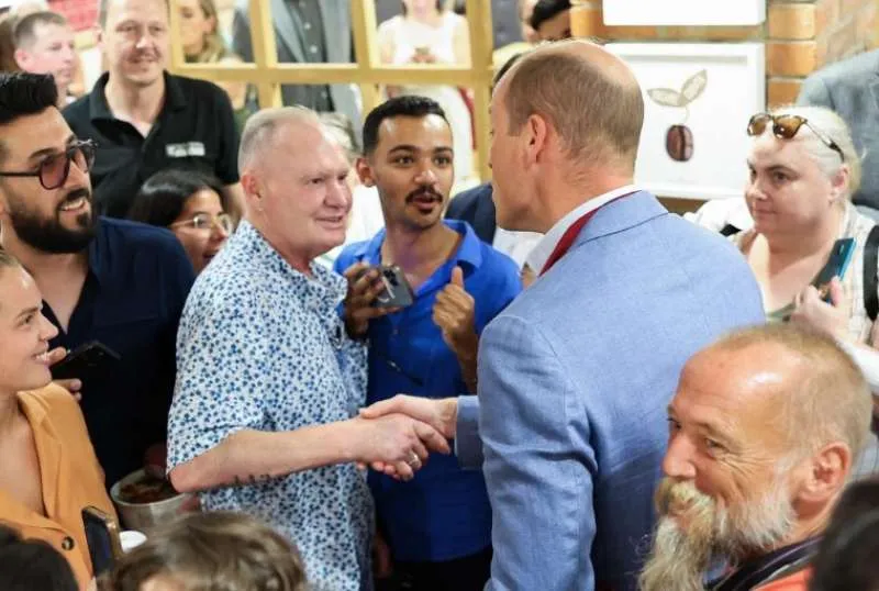 Incredibile Gascoigne: incontra il Principe William e infrange il protocollo! - VIDEO
