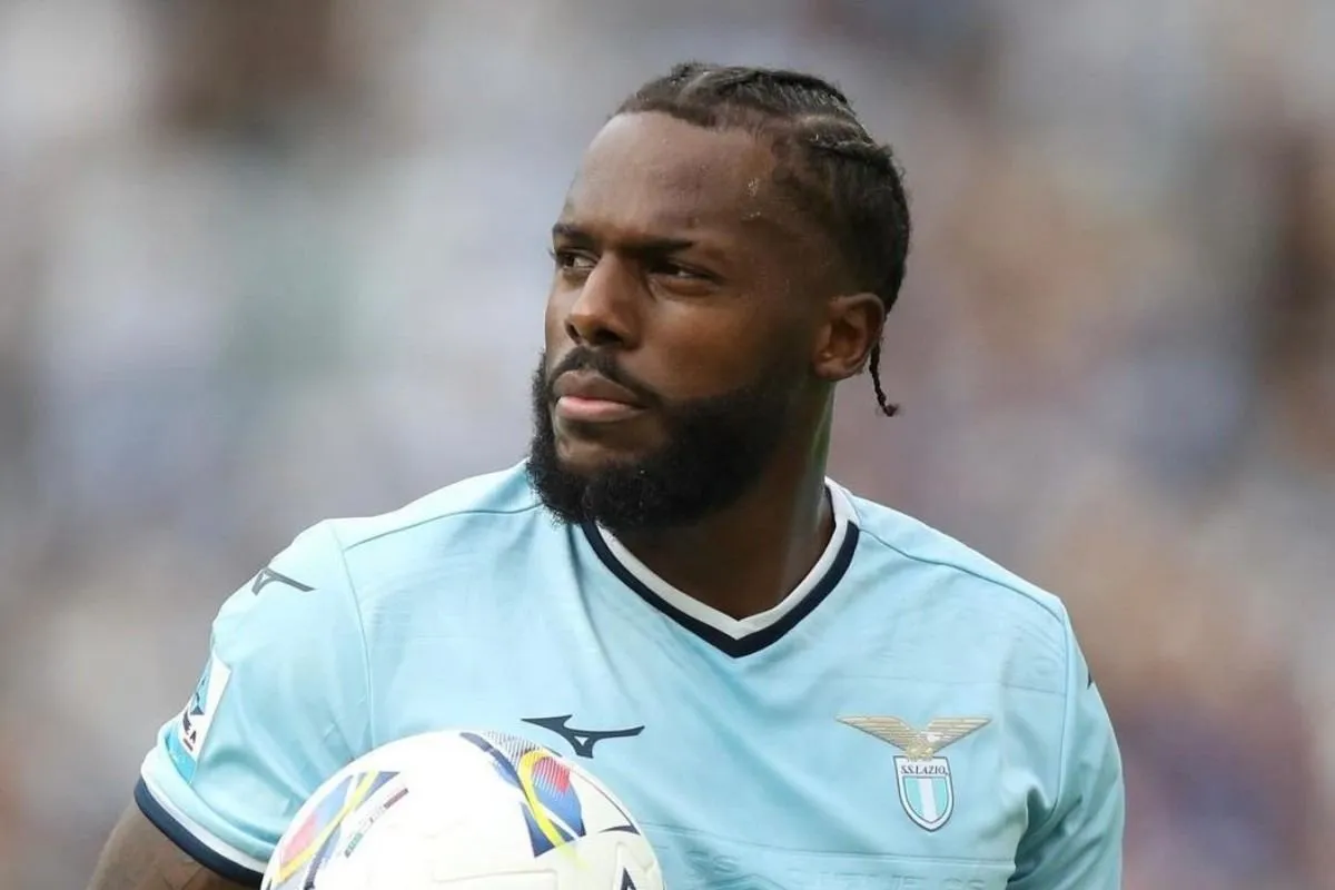 Nuno Tavares lascia lo stadio dopo il cambio nel derby: la posizione della Lazio