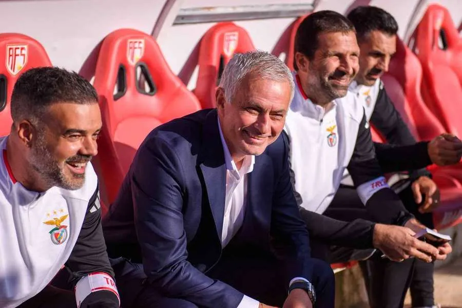 Benfica, Mourinho fa arrabbiare i vecchi club: “In futuro andrò solo dove vincono...
