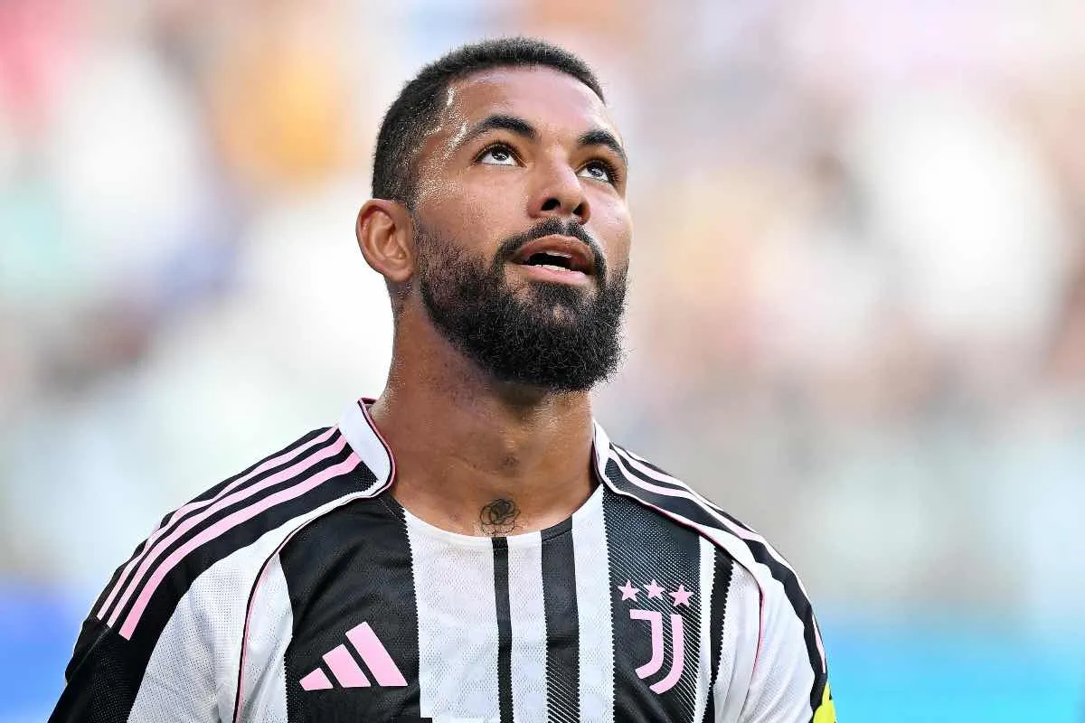 Calciomercato Juve: Douglas porta Kolo, in mediana si punta a un prestito