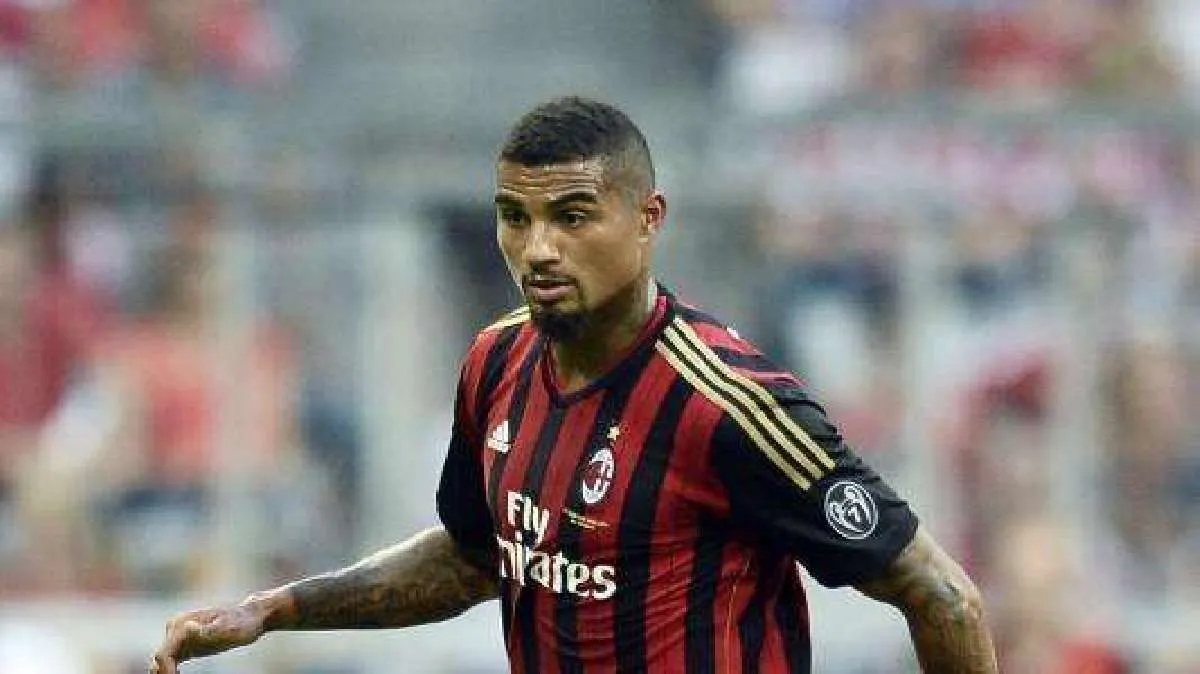 Boateng e le notti folli con Ronaldinho: “Mi chiamava alle quattro per…”
