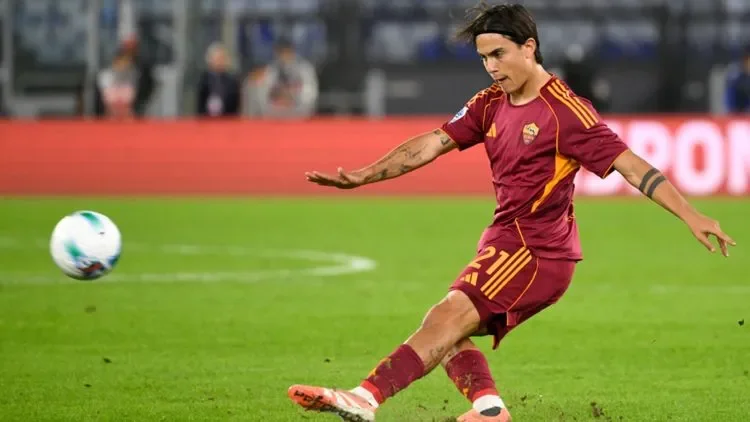 Roma, Dybala attende il rinnovo: c’è distanza e una possibile alternativa